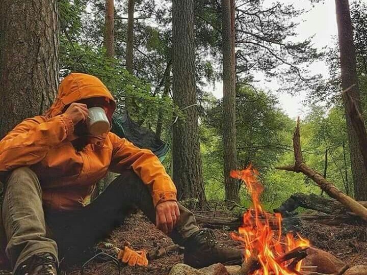 Турист-смертник: 5 вещей, которые нельзя делать в лесу (даже если кажется, что можно)