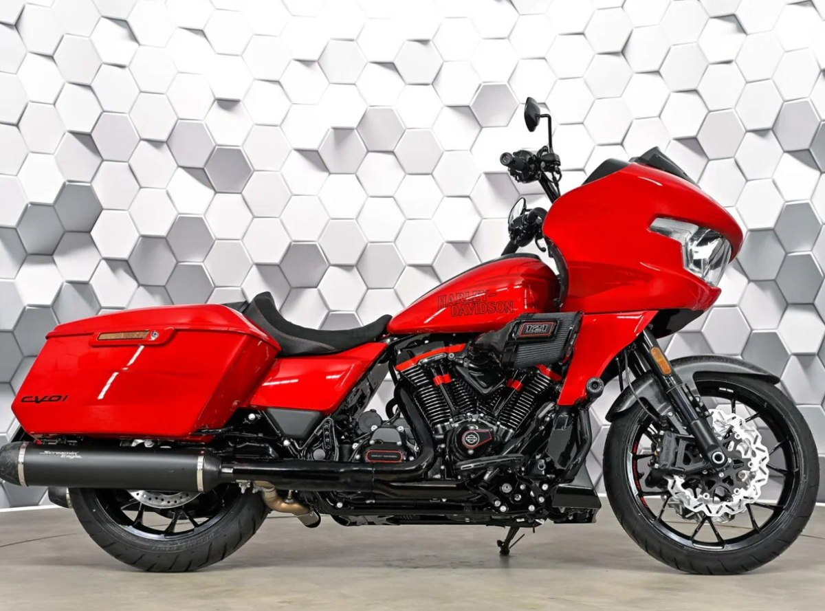 CVO Road Glide ST