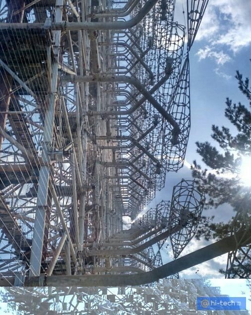    Легендарная «Дуга́» — панорама комплекса антенн объекта в городе Чернобыль 2. Современный вид «Дуга́» (5Н32) — советская загоризонтная радиолокационная станция. Одно из самых мощных впечатлений в Зоне.