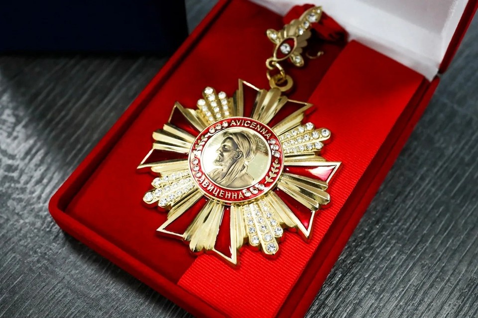    Димитровградский центр медицинской радиологии удостоен Ордена «Авиценны». ФОТО: тг-канал Пул №73