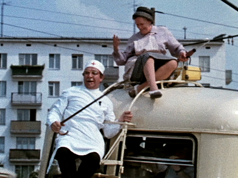 Кадр из фильма «Приключения желтого чемоданчика» (1970)