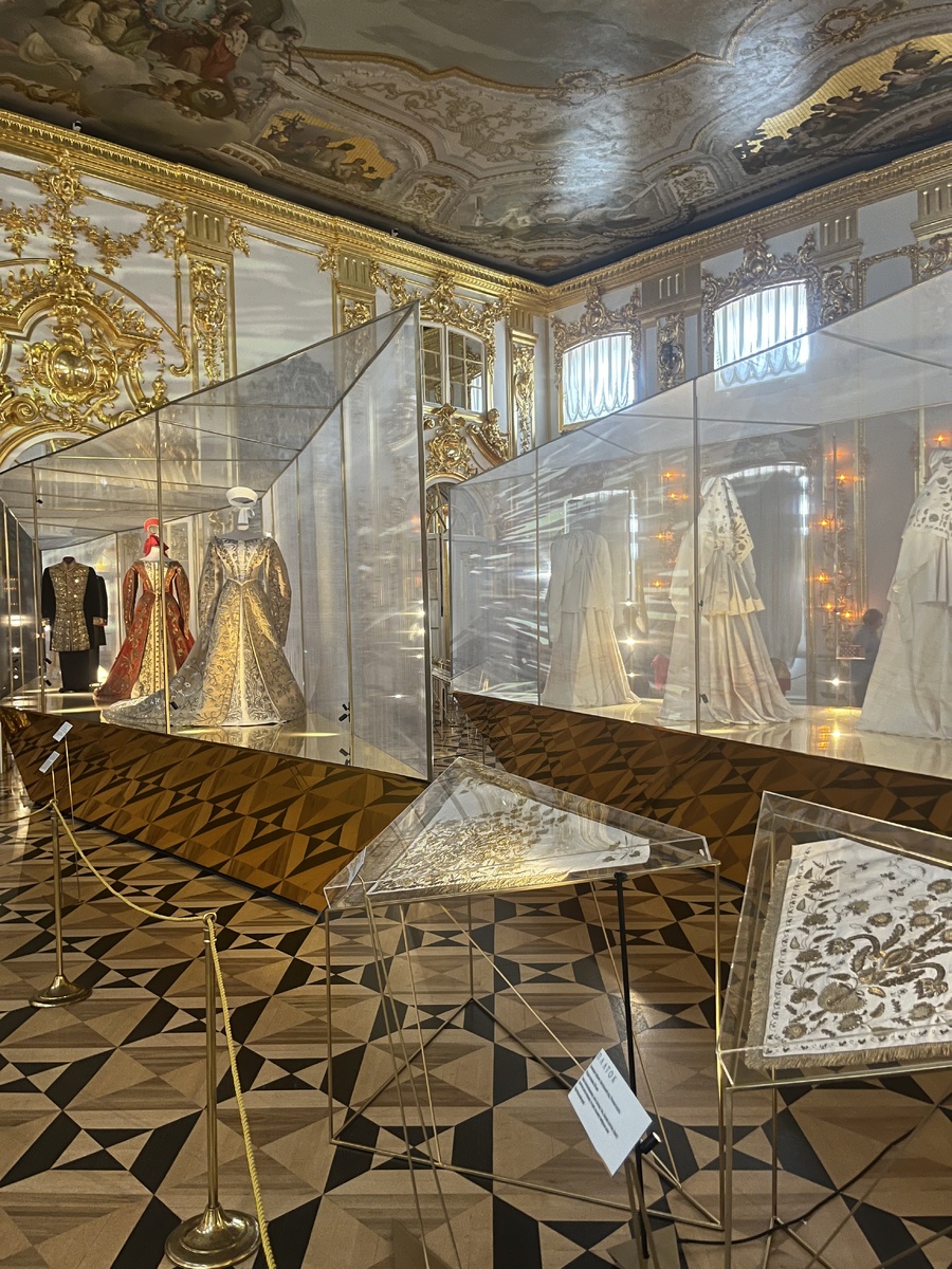 Выставка "Северное Солнце" в Екатерининском дворце. Фото автора.