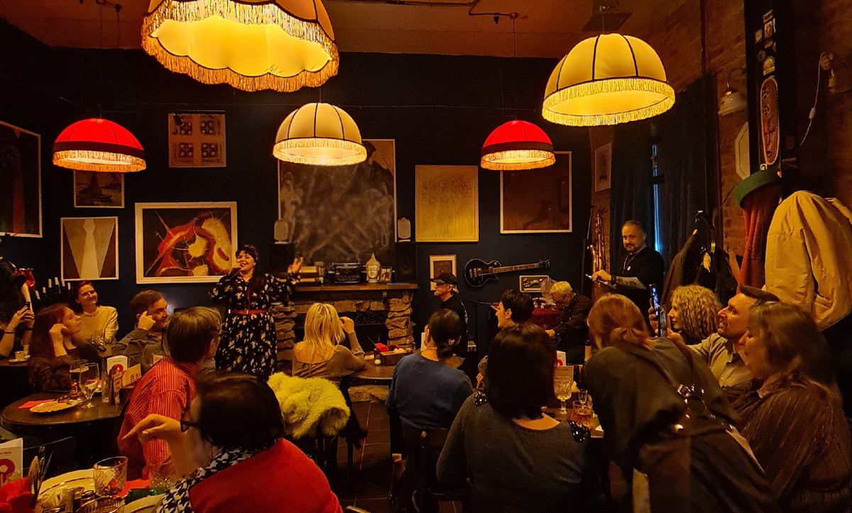 Галерея с баром "НЕЯЭТОПРЕДЛОЖИЛ", Новосибирск. Выставки, лекции, тематические вечеринки, корпоративы