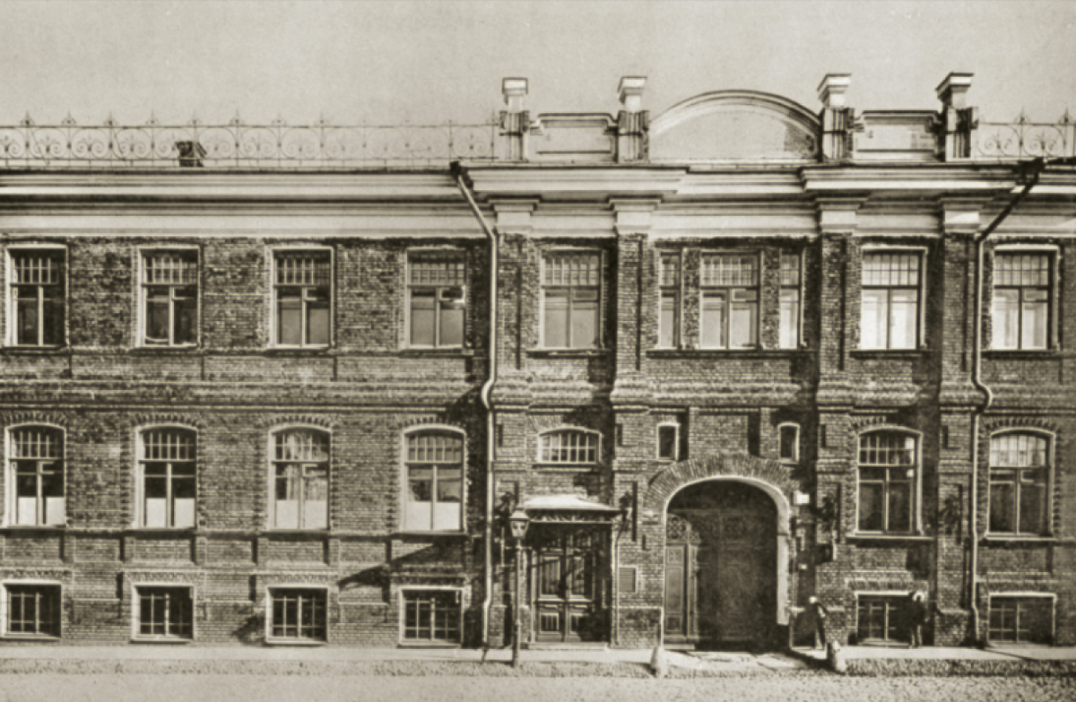 Фабрика Сорокоумовских в Москве на Якиманке. Архитектор А.С. Каминский