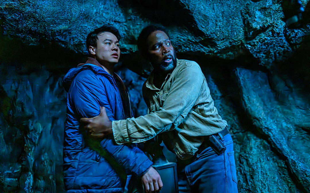    Кадр из сериала «Извне», реж. Джек Бендер, Александра Ла Рош, Брэд Тернер и др., Amazon Prime Video