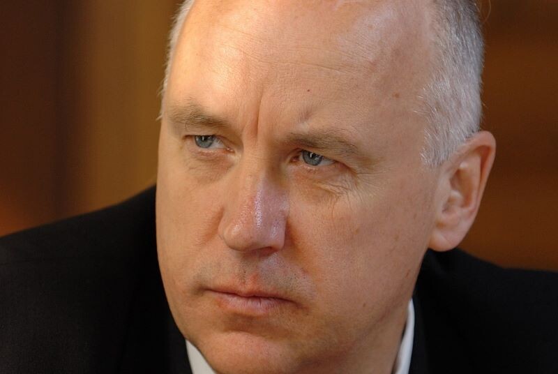 Суд крайне мягко отнесся к обвиняемому в покушении на убийство человеку - так, что делом заинтересовался А. Бастрыкин