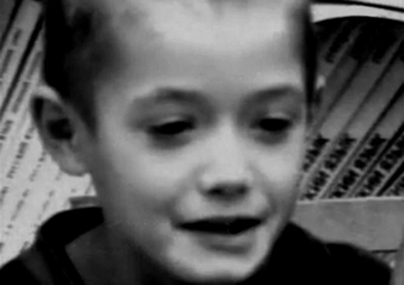    Как и многие преступники, Муханкин пережил насилие и издевательства в детстве.