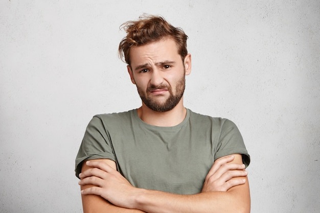 «Ты мне нравишься, но...»: что делать, если партнёр критикует ваше тело