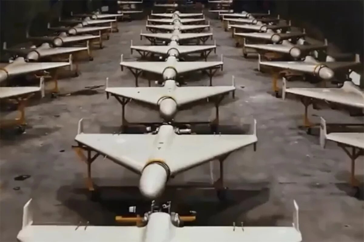    Иранские дроны в подземных хранилищах.