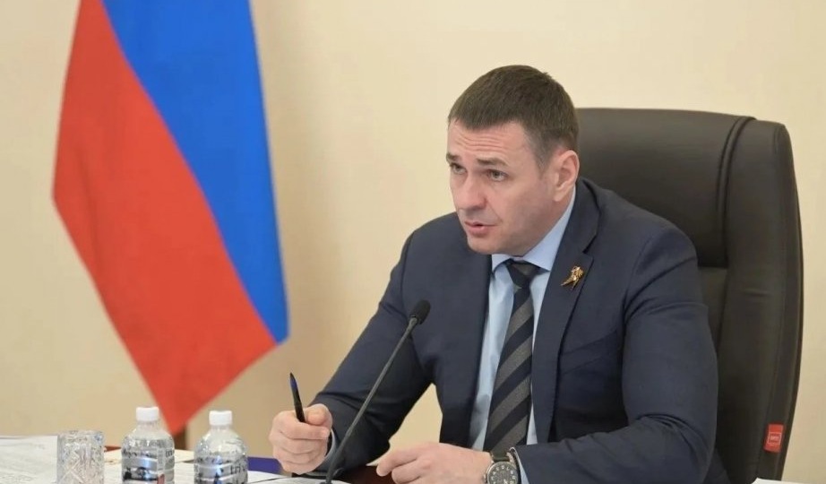 Дмитрий Демешин: Люди должны видеть школы, детские сады, поликлиники!