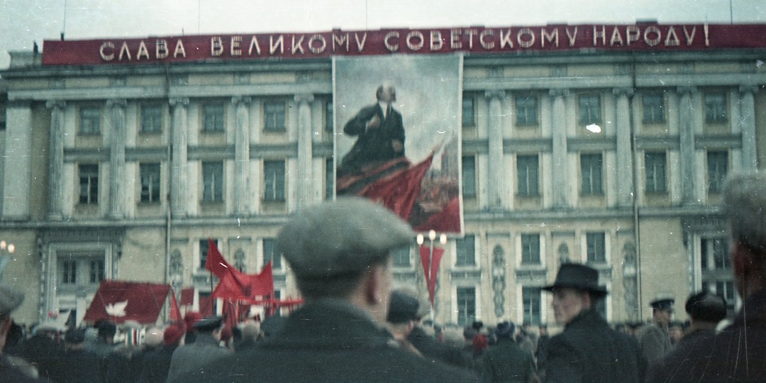 Прогулка по Ленинграду 1953 года. 15 снимков в год когда всё изменилось