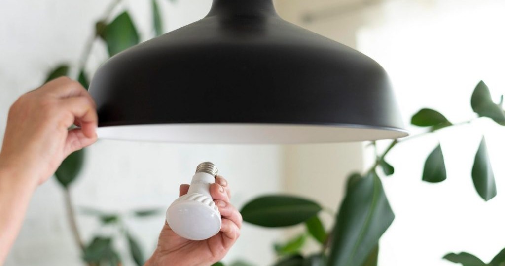 Отключение света в Батайске: график плановых работ на электросетях