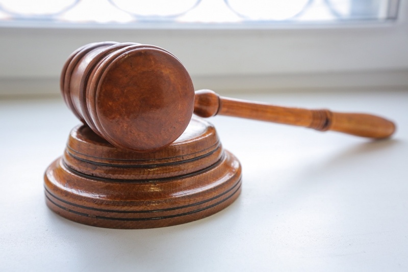 В Якутске пьяная дочь избила мать при ребёнке