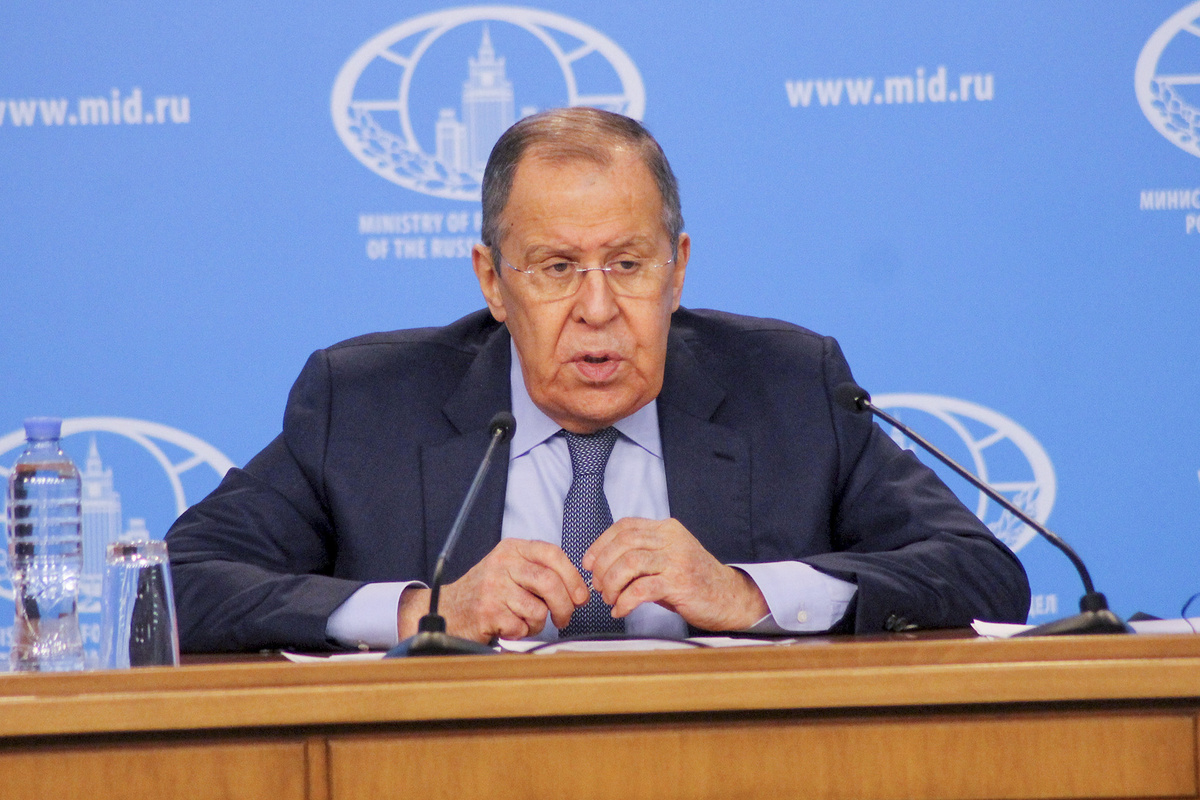 Пока Лавров пил чай в Пекине, российские военные корабли направились прямо в Чжаньцзян, пишут в КНР.  Фото: Фото: ФедералПресс / Герман Парло