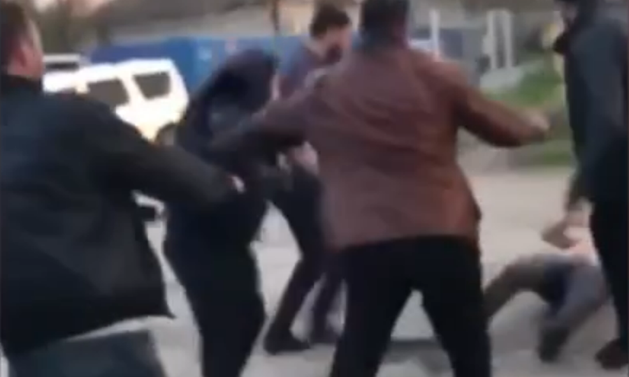 «Должны извиниться»: глава Ставрополья потребовал «жёсткого» наказания для цыган, толпой избивших фронтовика при ребёнке