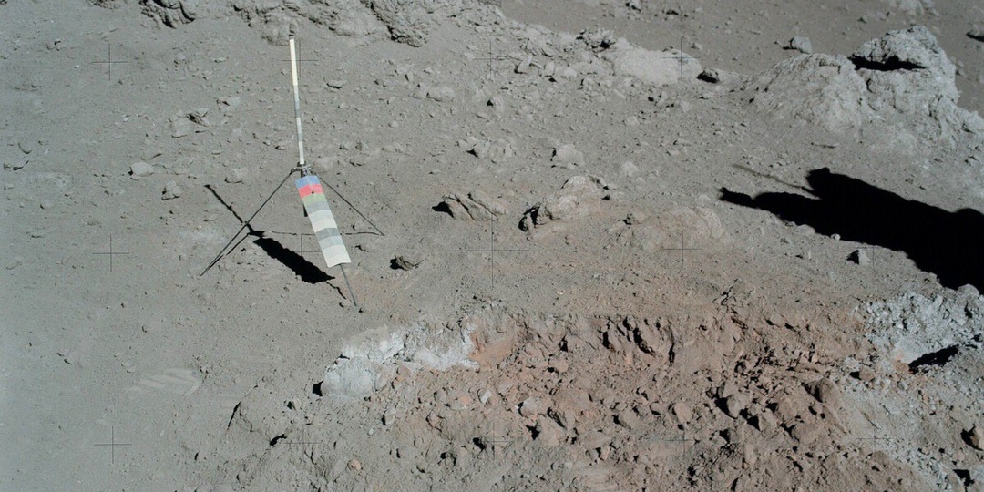 Тайна оранжевого грунта Луны: что обнаружили астронавты "Аполлона-17"