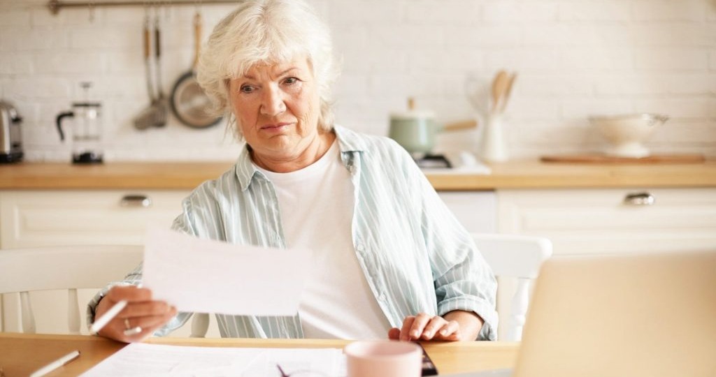 Миронов настаивает на 13-й зарплате и пенсии к Новому году для всех россиян