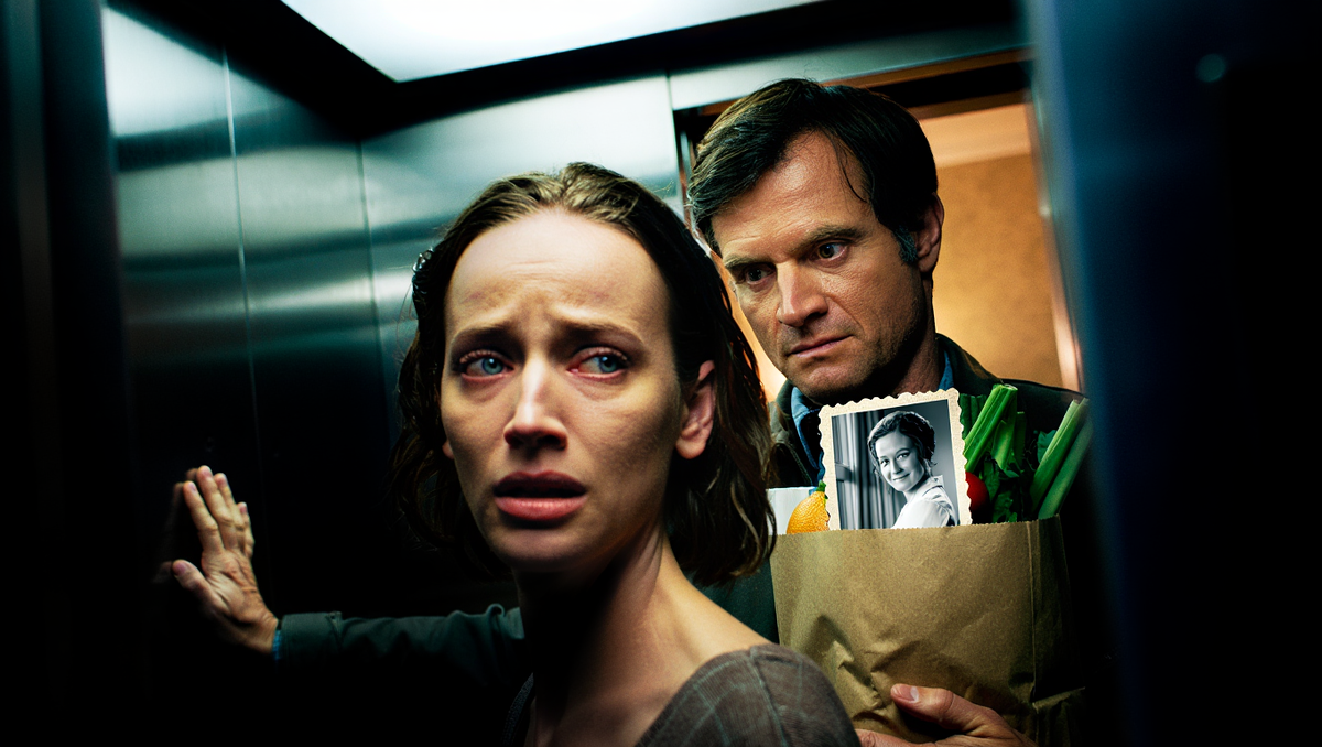  ОН ЖИЛ РЯДОМ 3 МЕСЯЦА…Я УЗНАЛА ЕГО В ЛИФТЕ — И НЕ СМОГЛА ВЫЙТИ