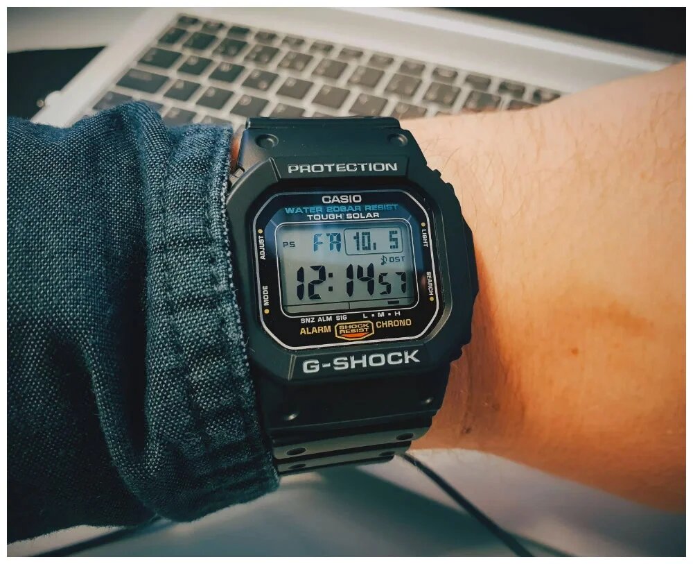 Часы G-Shock G‑5600UE‑1E — легенда Casio с современными функциями
