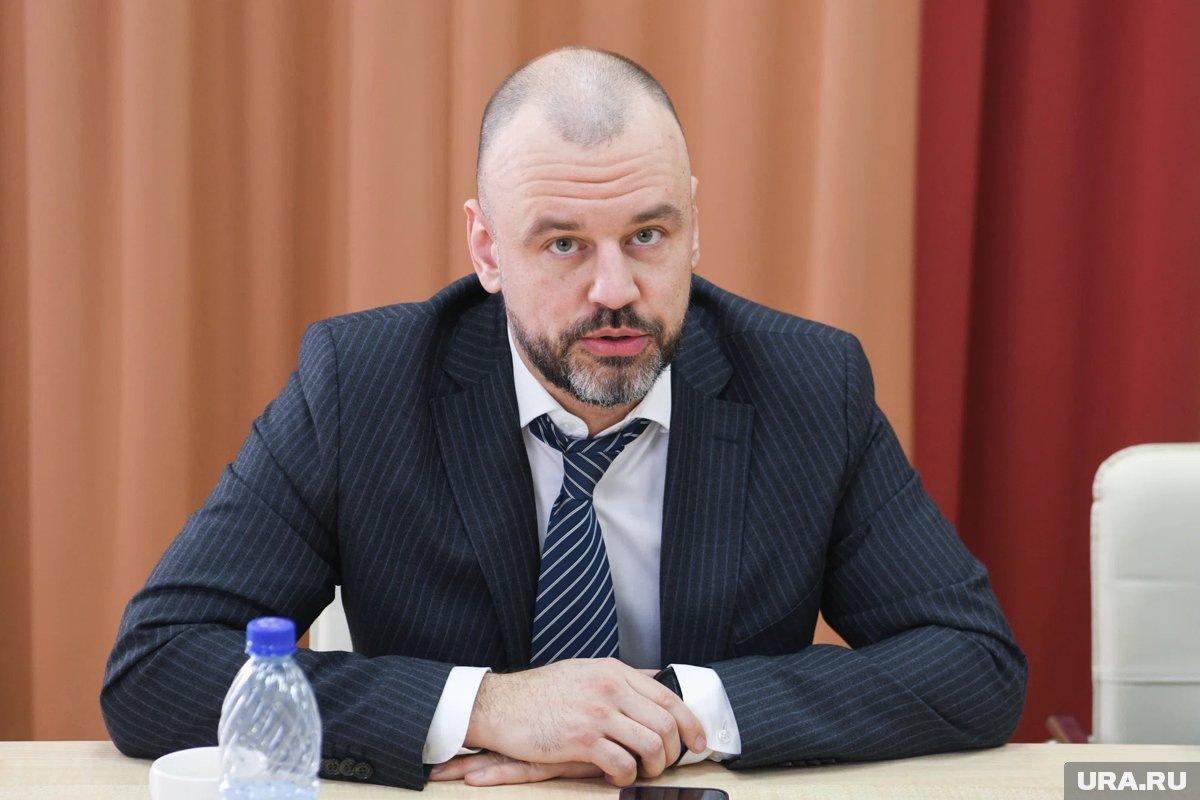     В систему высшего образования Флягин пришел из администрации губернатора