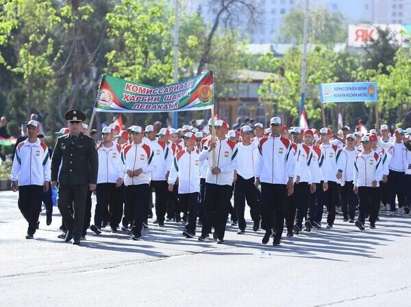 В Таджикистане почти выполнили план весеннего призыва