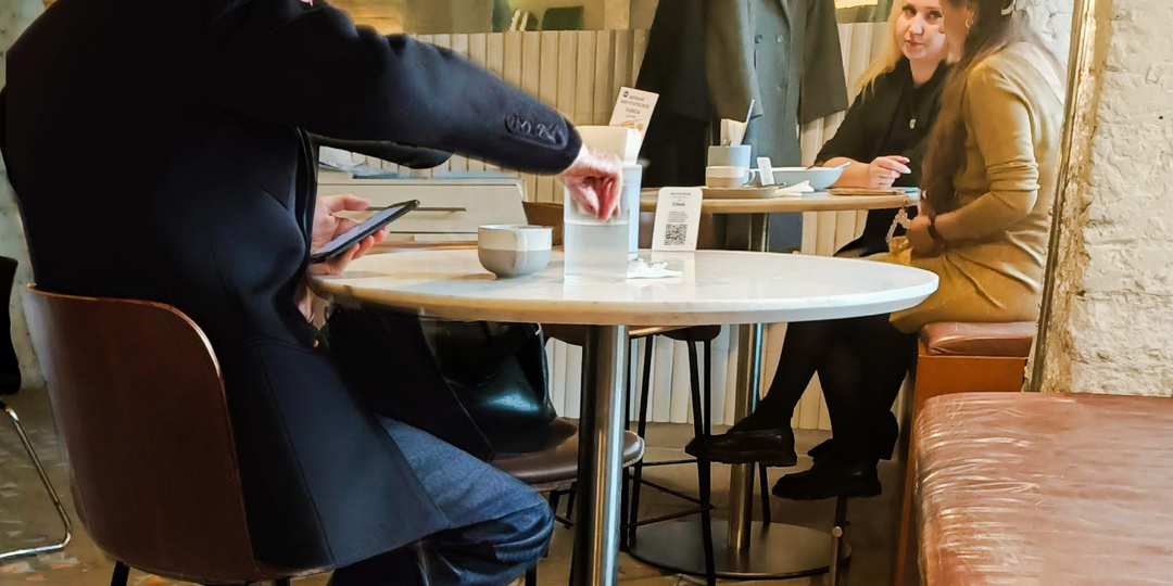 Позавтракали в кафе "Мечтатели" на 1 этаже Консерватории всего за 235₽