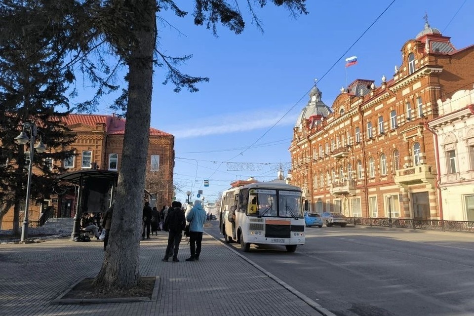    В центре Томска снег растаял практически полностью Анна КОВАЛЁВА