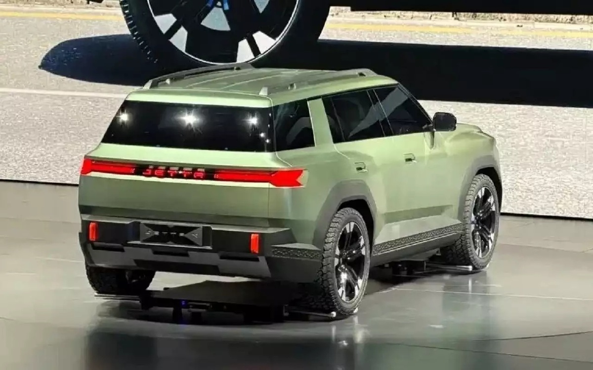    Новый бюджетный электрокроссовер Volkswagen Jetta X, представленный эксклюзивно для китайского автомобильного рынка.