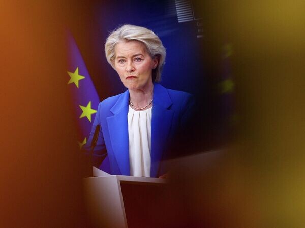    © REUTERS / Yves Herman