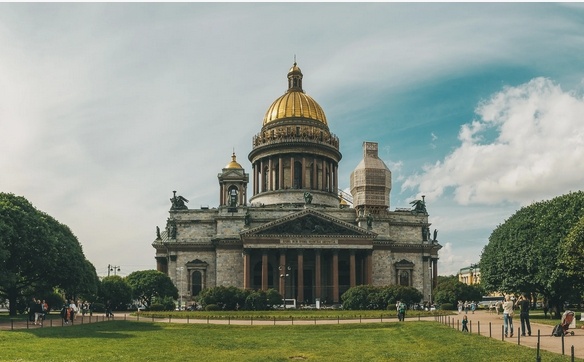 Исаакиевский собор — один из символов Санкт-Петербурга