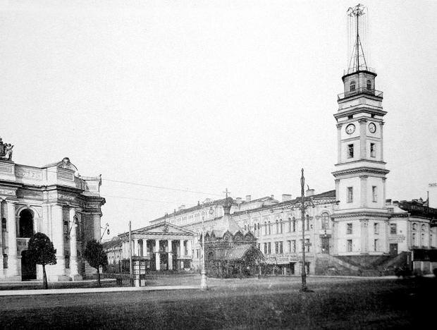 Зачем на башне Городской думы появилась странная конструкция - и как по ней читали город