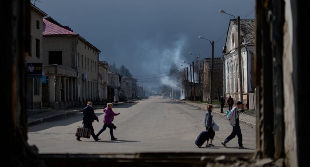 «Что происходит — это ужас»: в Богодухове под Харьковом паника, началась массовая эвакуация
