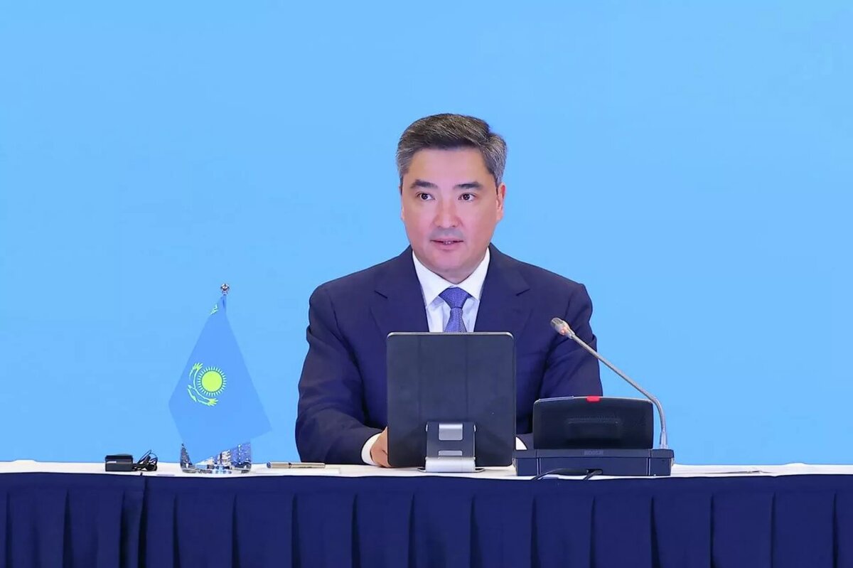 Премьер Казахстана Олжас Бектенов участвует на заседании Конференции ОСЖД
© Photo : Пресс-служба правительства Казахстана