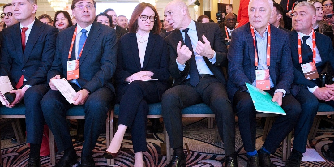 Статистический фарс: пока рабочий гнёт спину на заводе, барельеф Мордашова чеканит $30 миллиардов