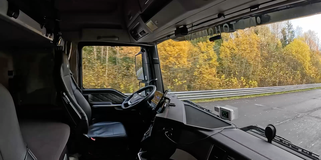 Беспилотный тягач Navio проехал почти 3 тыс. км по России без водителя