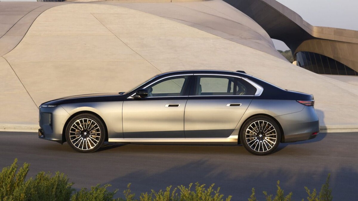    BMW 7 Series. Фото BMW