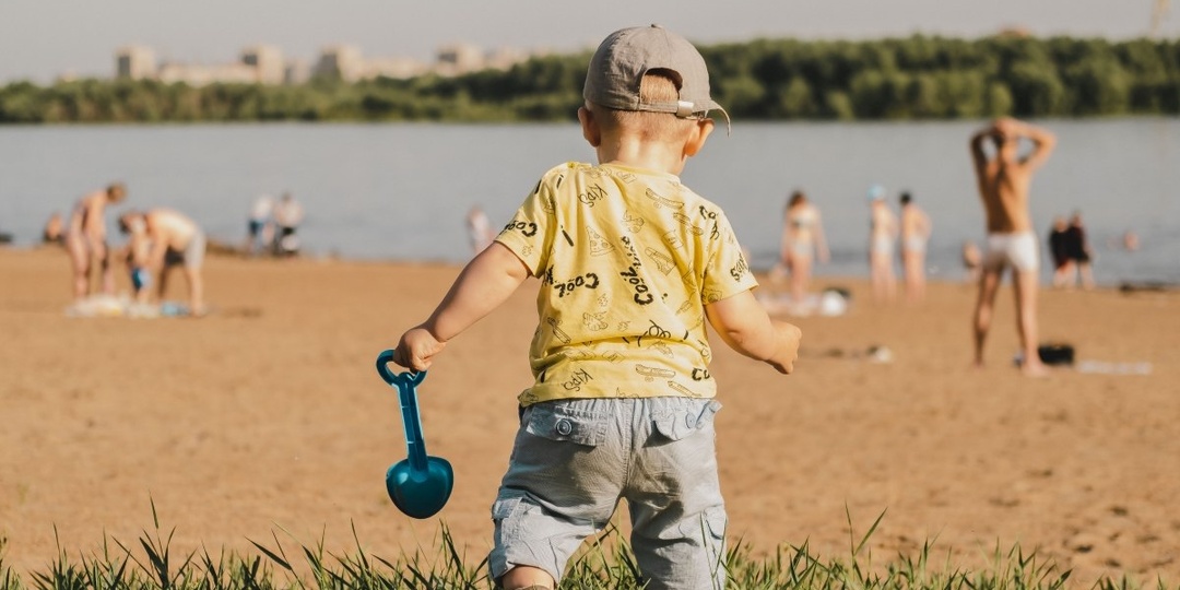 Омских родителей будут штрафовать, если их дети окажутся без присмотра взрослых у водоемов