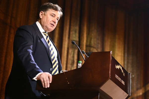 Виктор Момотов / Владимир Астапкович/РИА Новости   📷