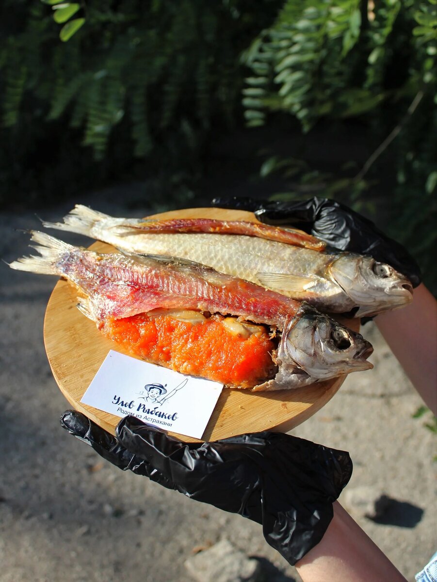 Здесь можно заказать два популярных размера воблы: классическую — около 18 см и крупную — около 21 см