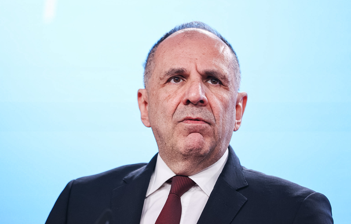    Глава МИД Греции Йоргос Герапетритис  action press via Reuters Connect
