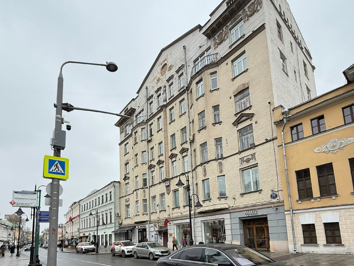 Фото автора канала. Доходный дом В.А. Бони.