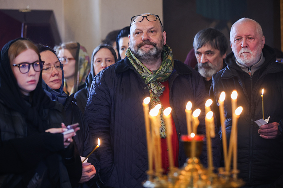 Петр Ковалев / ТАСС📷Художник-фотограф Государственного Эрмитажа Юрий Молодковец
