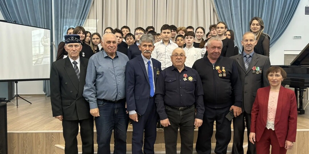 Память о чернобыльской трагедии объединила школьников и ликвидаторов