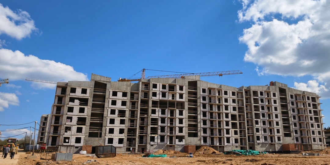 В строящемся доме на выезде из Минска предложили еще 18 квартир. Вот по какой цене