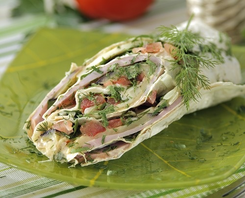    Лаваш с ветчиной и зеленью