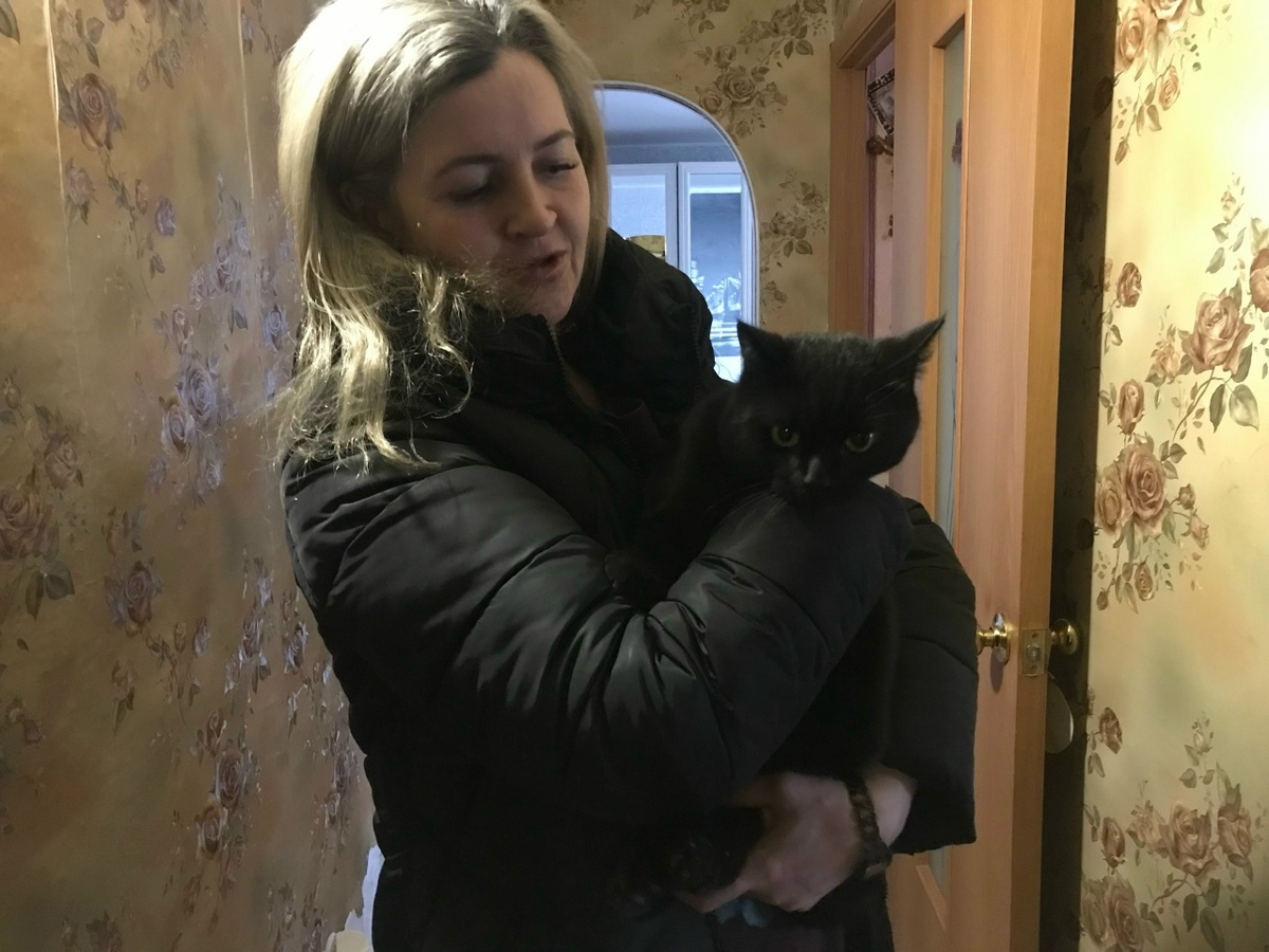 Елена с первым  питомцем