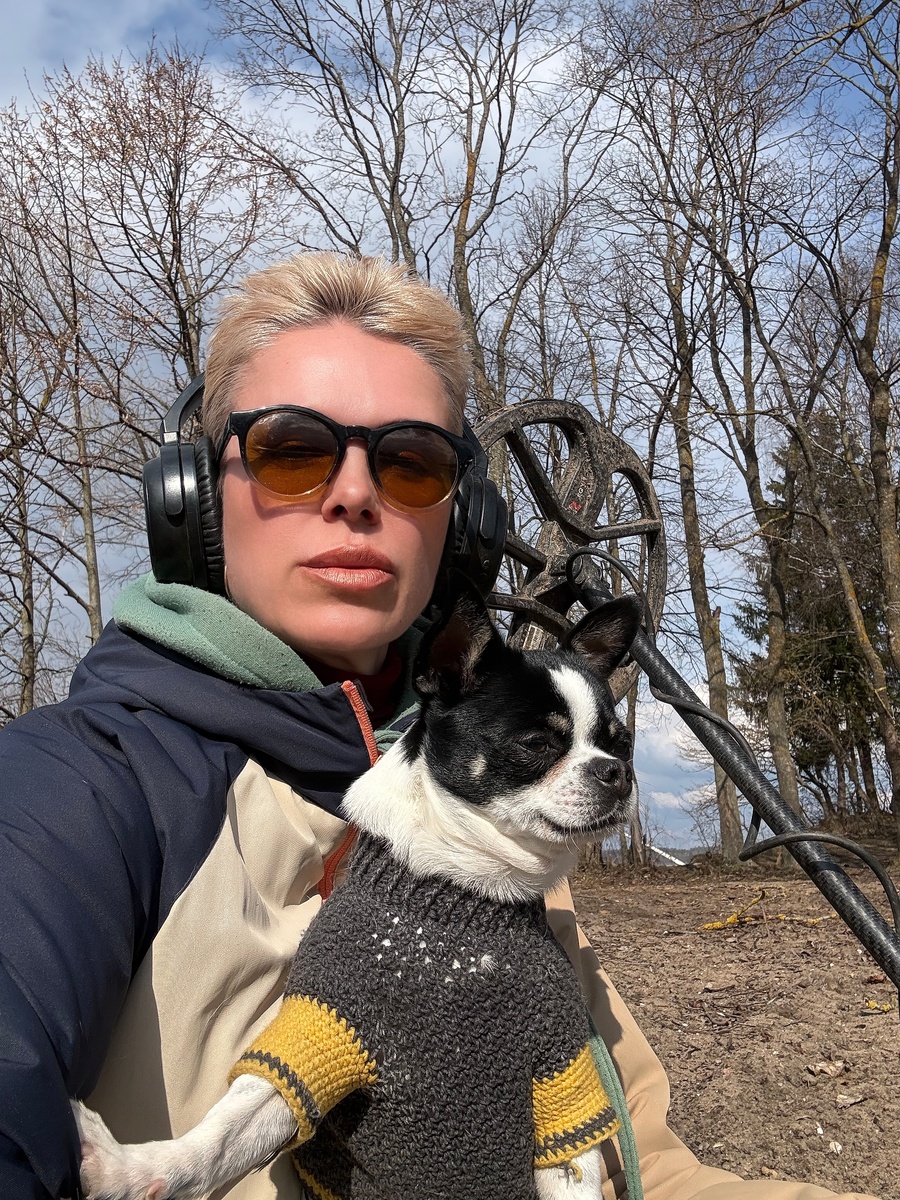 Наш грозный охранник 🥰