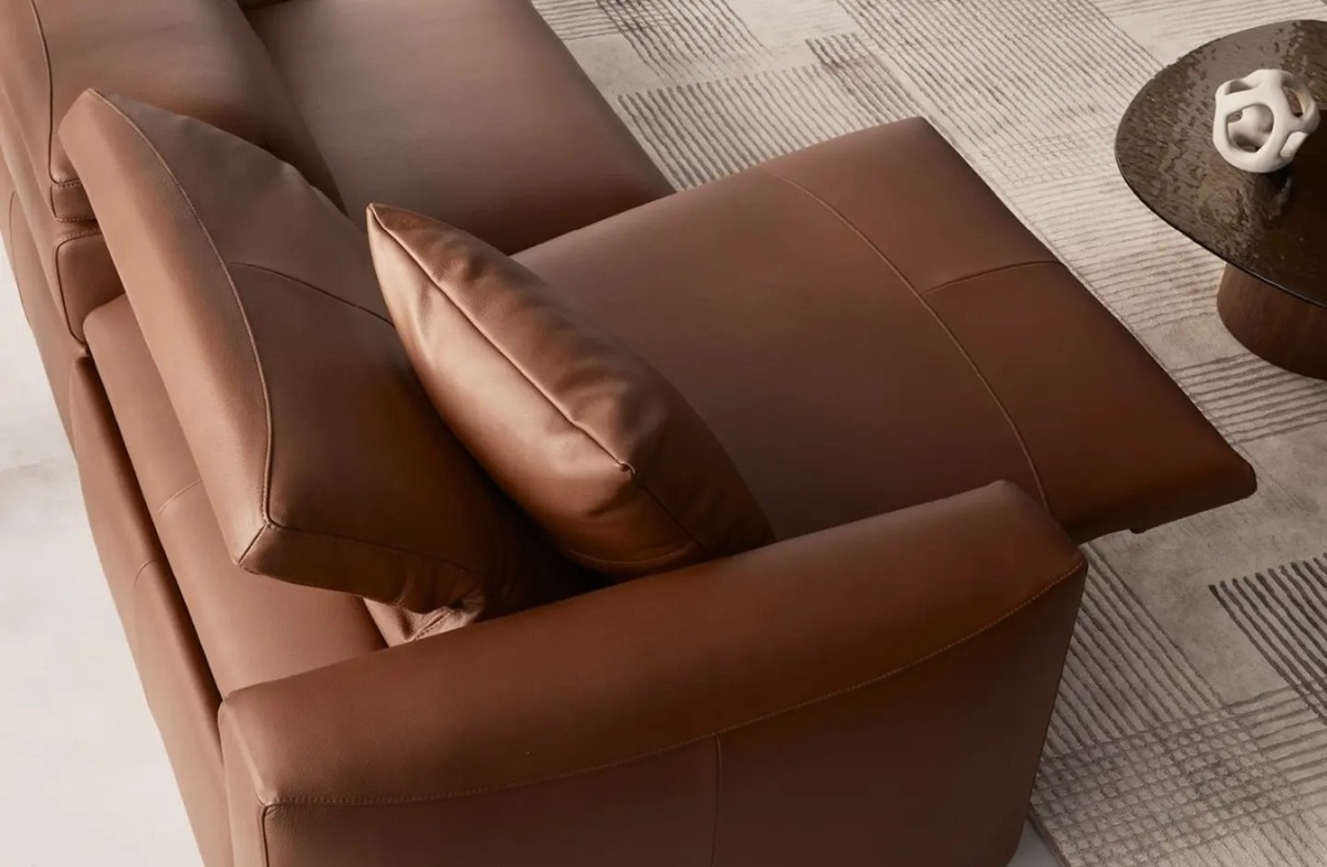 Кожаный модульный диван Wave от итальянского бренда Calligaris