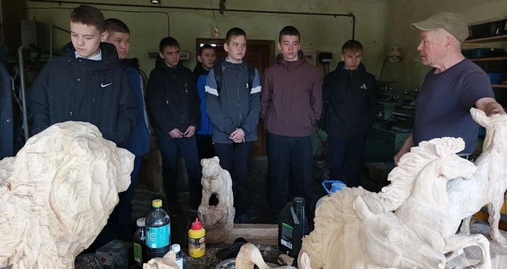 «Оркестр зверей» на набережной: гордость мастера и уроки для учащихся