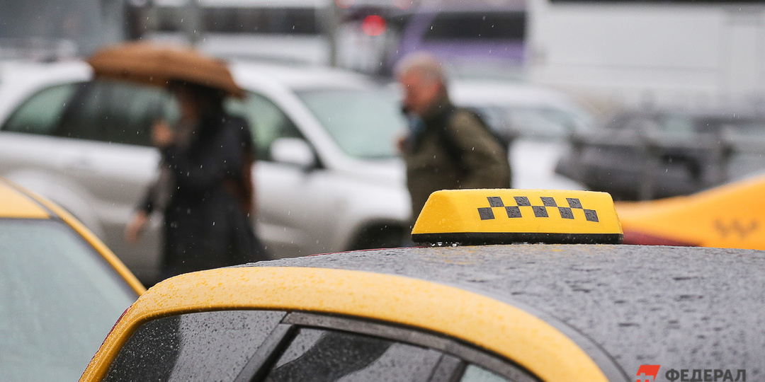 Рейд «Нелегальный перевозчик» в Екатеринбурге: 34 нарушения и шесть таксистов без прав